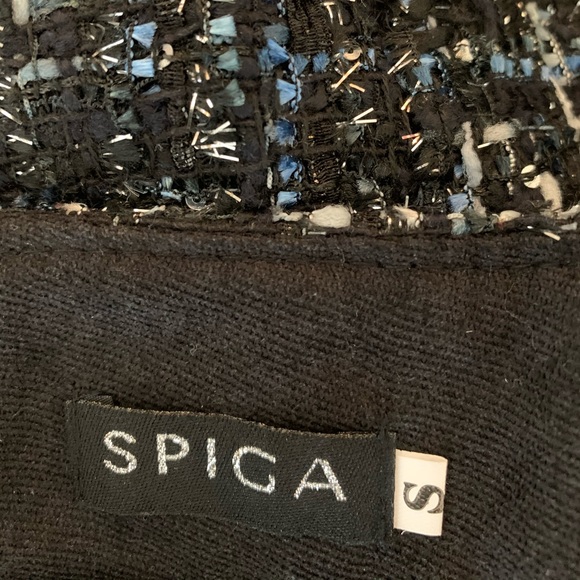 [❤️Reserved❤️] Skirt - Picture 3 of 3